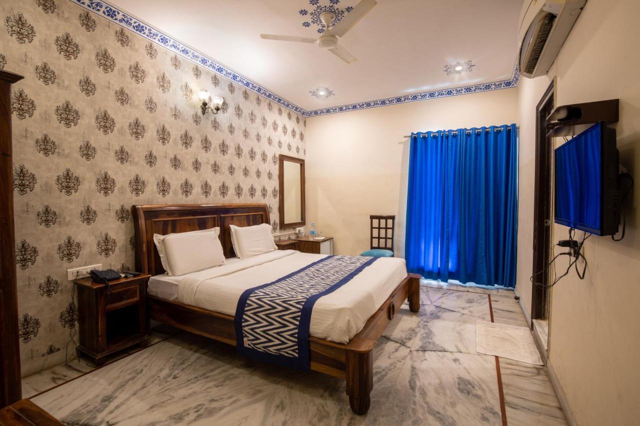 Hotel Royal Pratap Niwas Udaipur Kültér fotó
