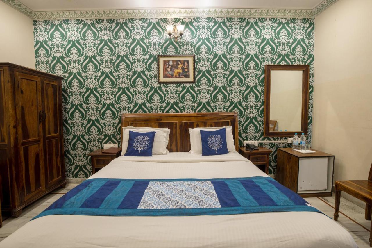 Hotel Royal Pratap Niwas Udaipur Kültér fotó