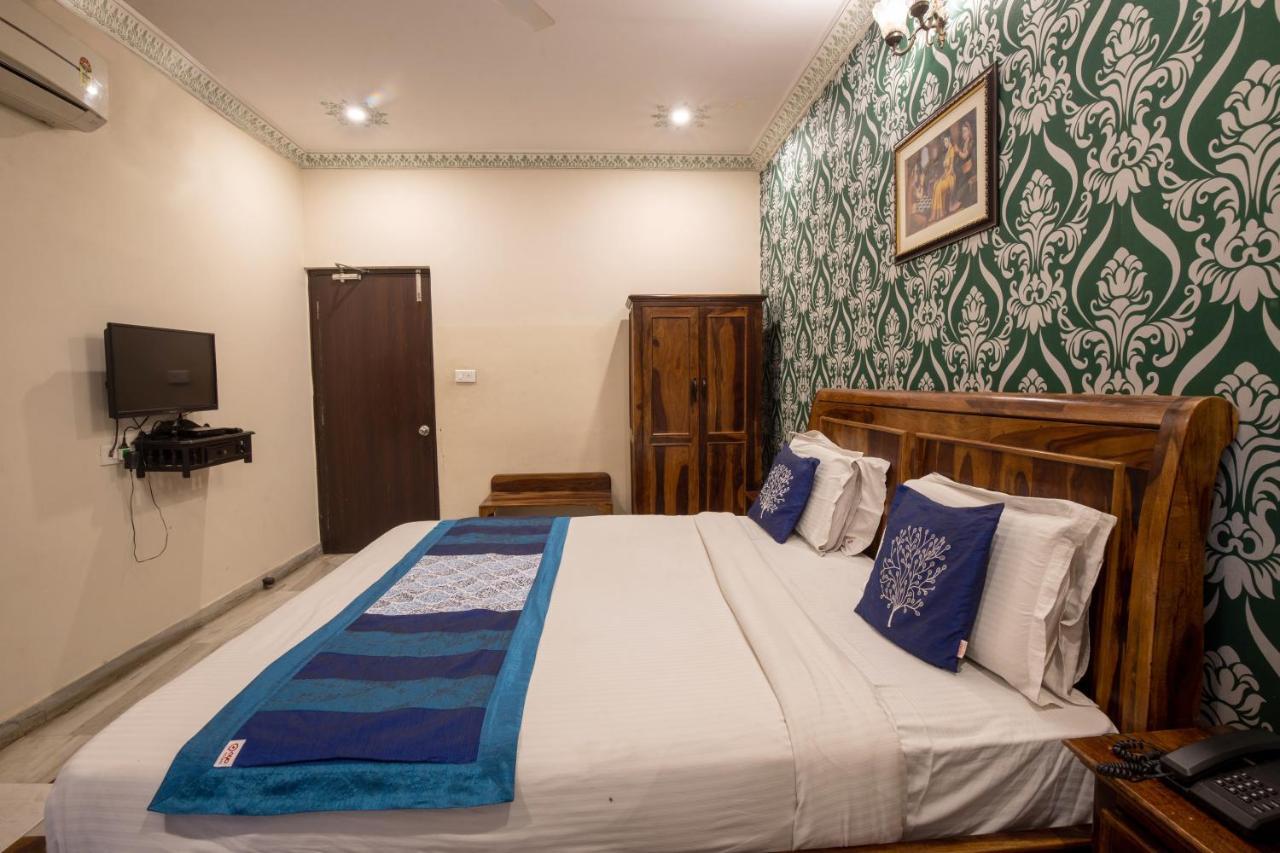 Hotel Royal Pratap Niwas Udaipur Kültér fotó